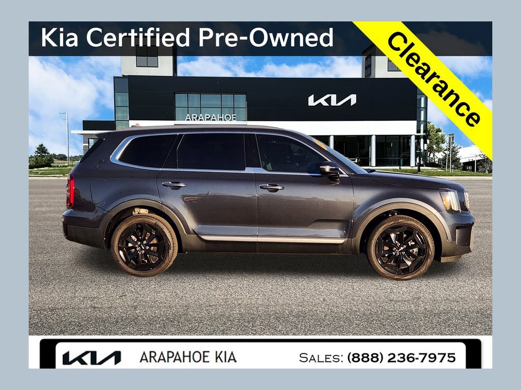 Used 2024 Kia Telluride S w/ S Sunroof Package