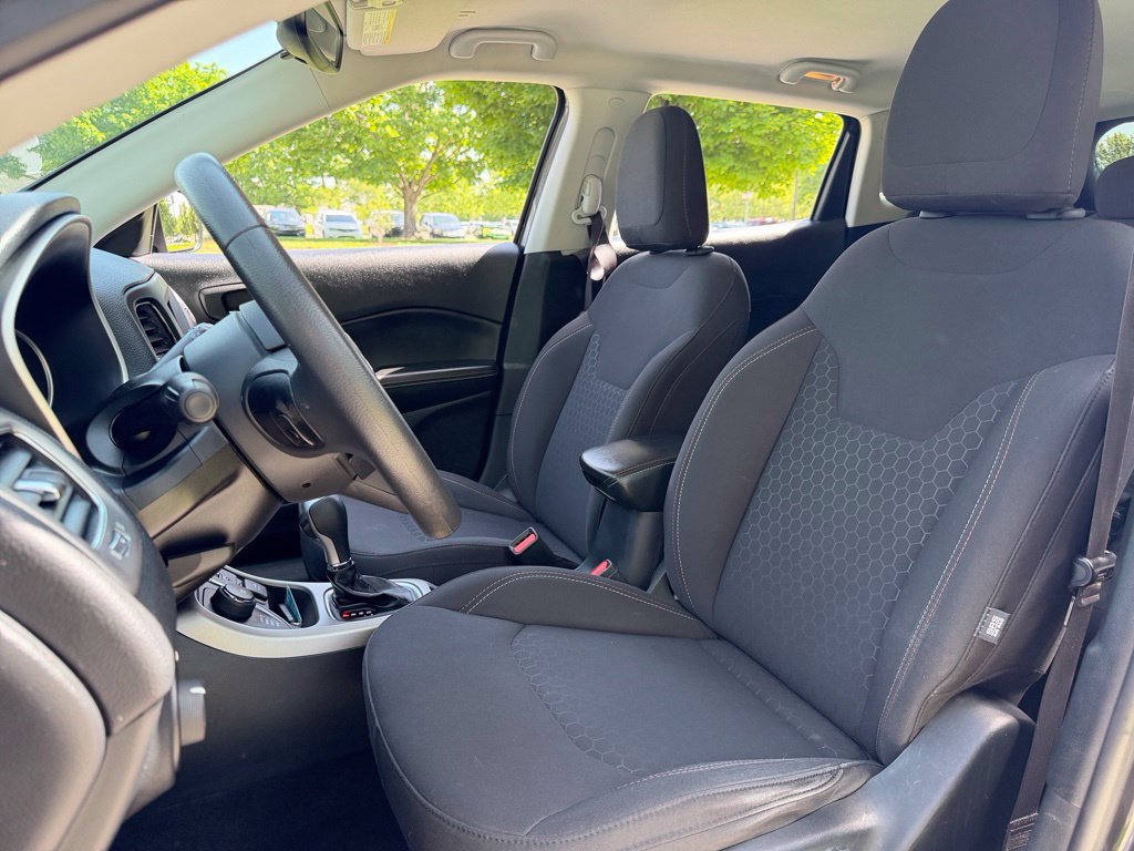 Used 2019 Jeep Compass Sport AWD/4WD image 17