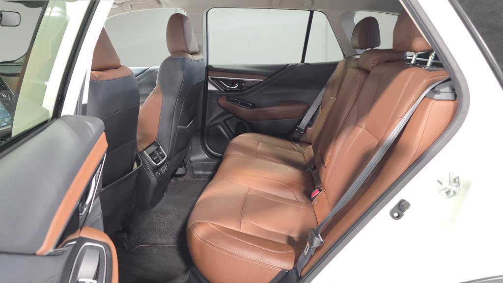 Used 2021 Subaru Outback Touring XT image 14