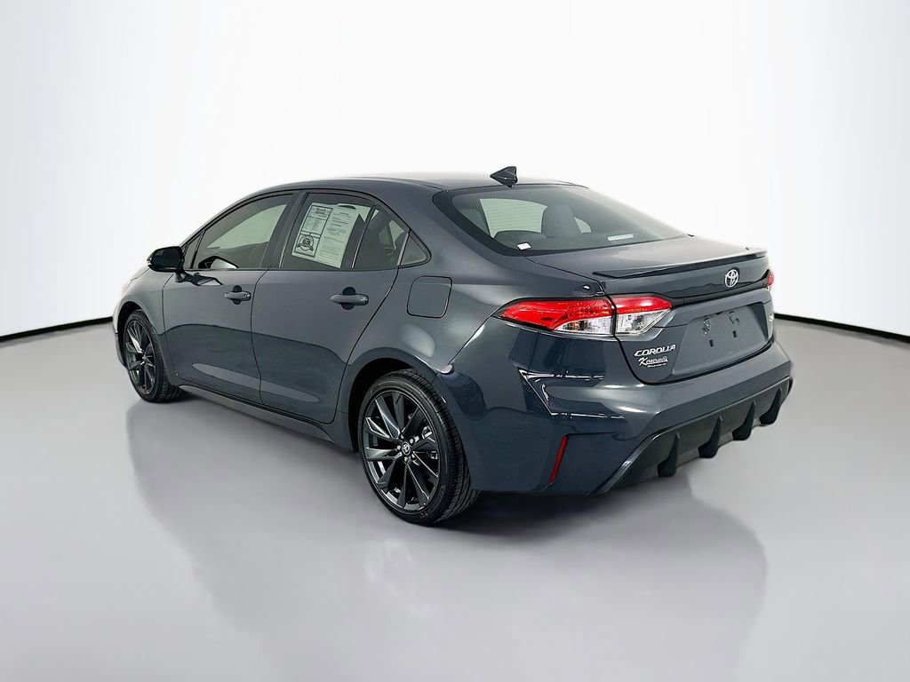 Used 2024 Toyota Corolla SE FWD image 5