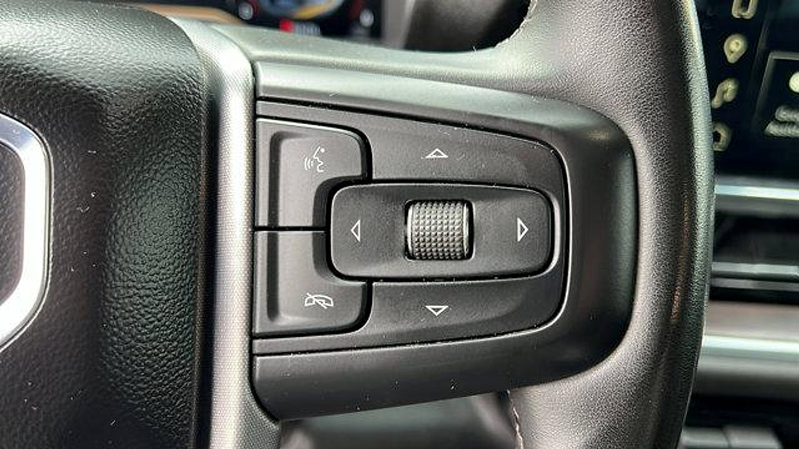 Certified 2024 GMC Sierra 2500 SLT w/ SLT Convenience Package image 28