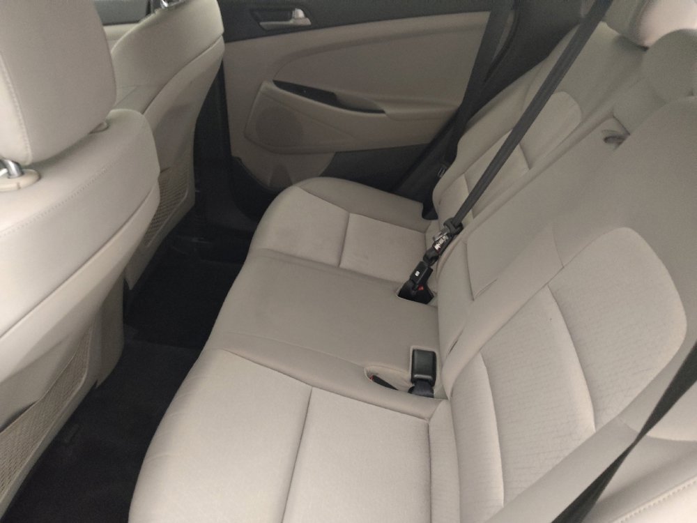 Used 2018 Hyundai Tucson SEL w/ Cargo Package FWD image 18