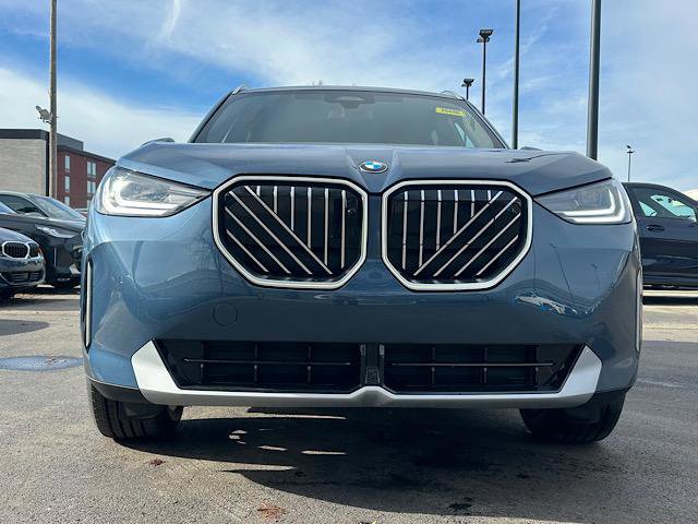 New 2026 BMW X3 xDrive30 image 2