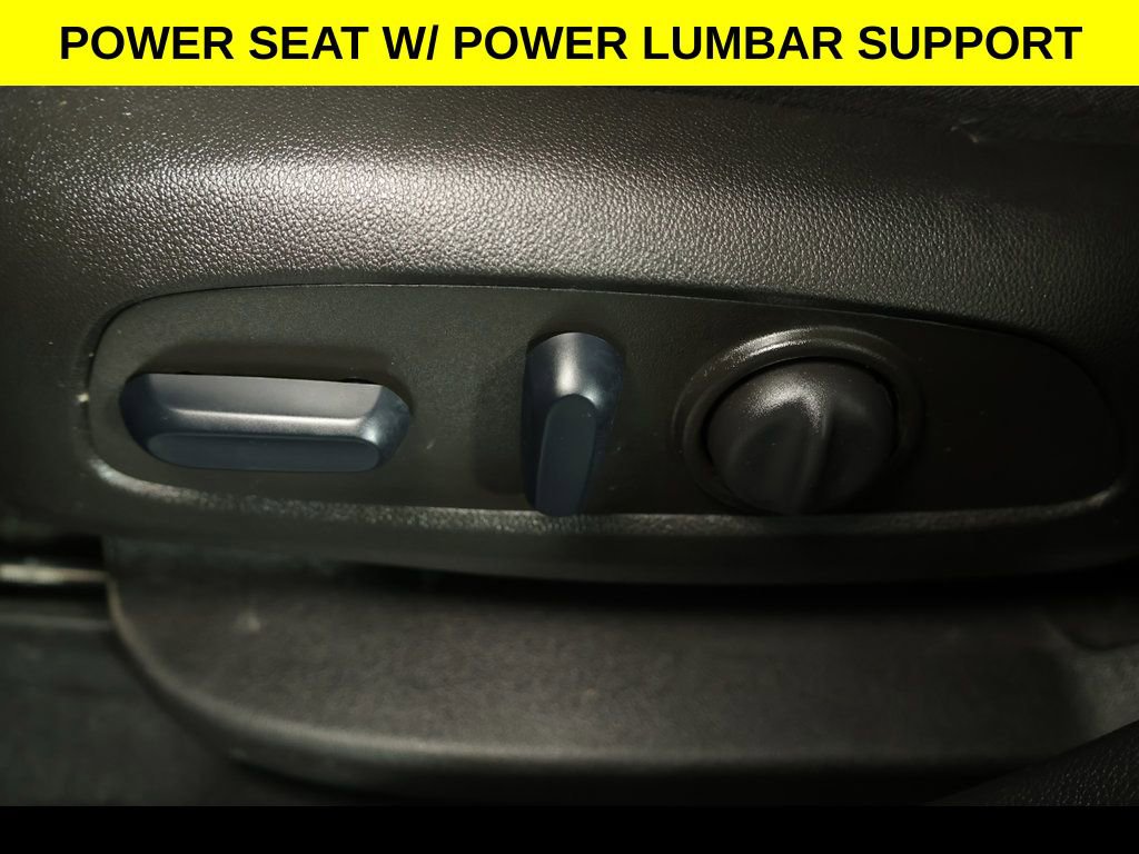 Used 2023 Chevrolet Blazer LT w/ Driver Confidence Package image 3