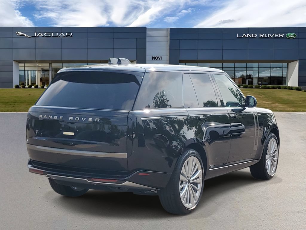 New 2026 Land Rover Range Rover SE AWD/4WD image 3