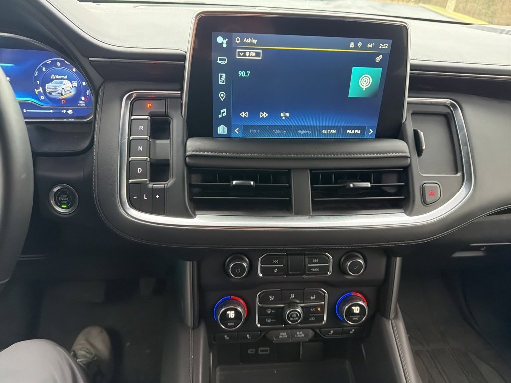 Used 2024 Chevrolet Suburban Z71 w/ Luxury Package image 13