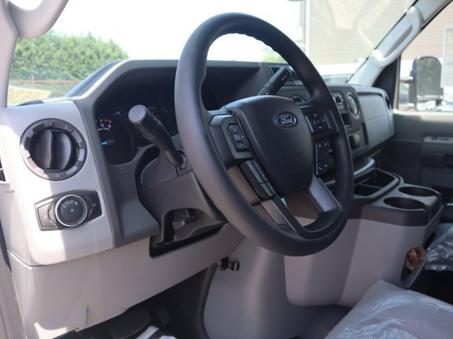 New 2026 Ford E-350 and Econoline 350 Super Duty w/ Power Equipment Group image 12