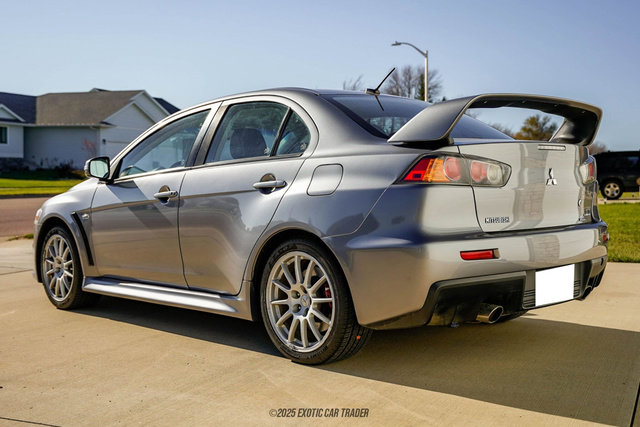 Used 2015 Mitsubishi Lancer Evolution GSR image 6