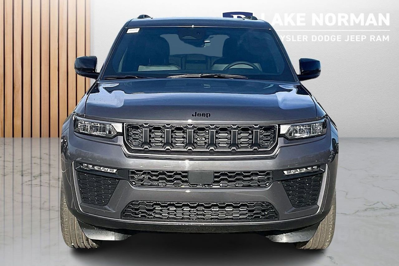 New 2026 Jeep Grand Cherokee Limited w/ Limited Altitude Package image 3