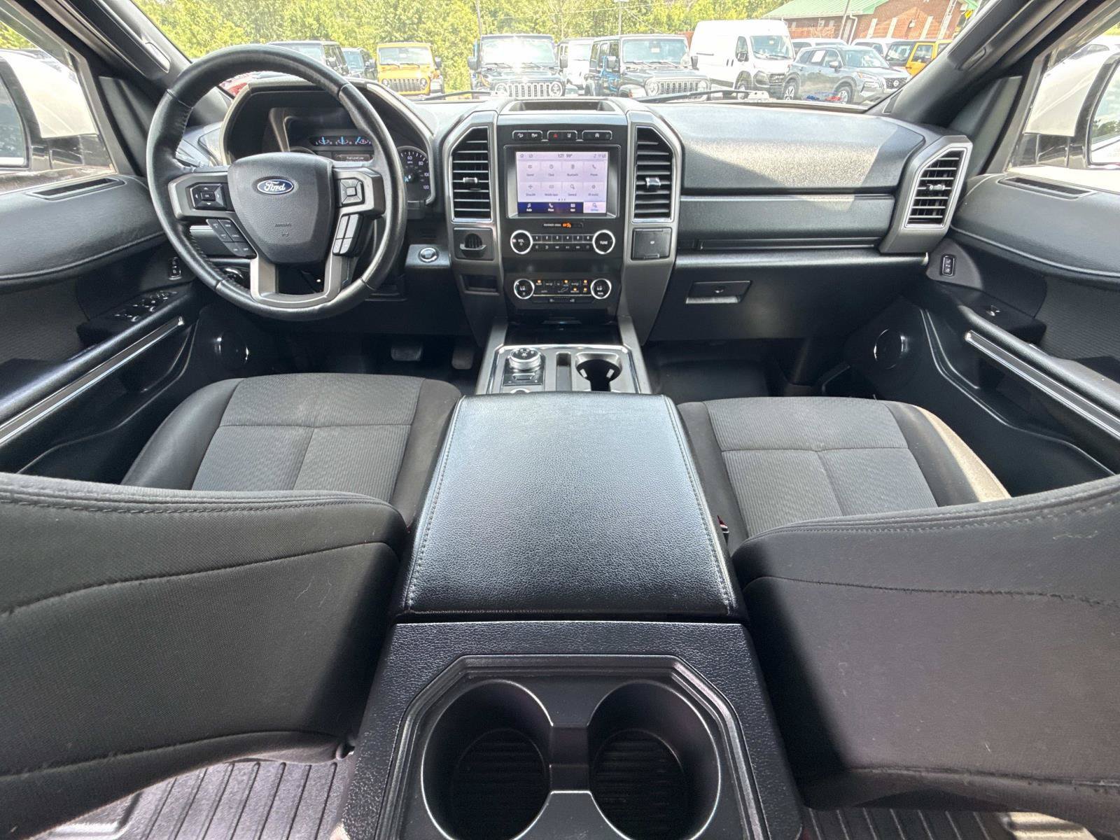 Used 2020 Ford Expedition XLT AWD/4WD image 17