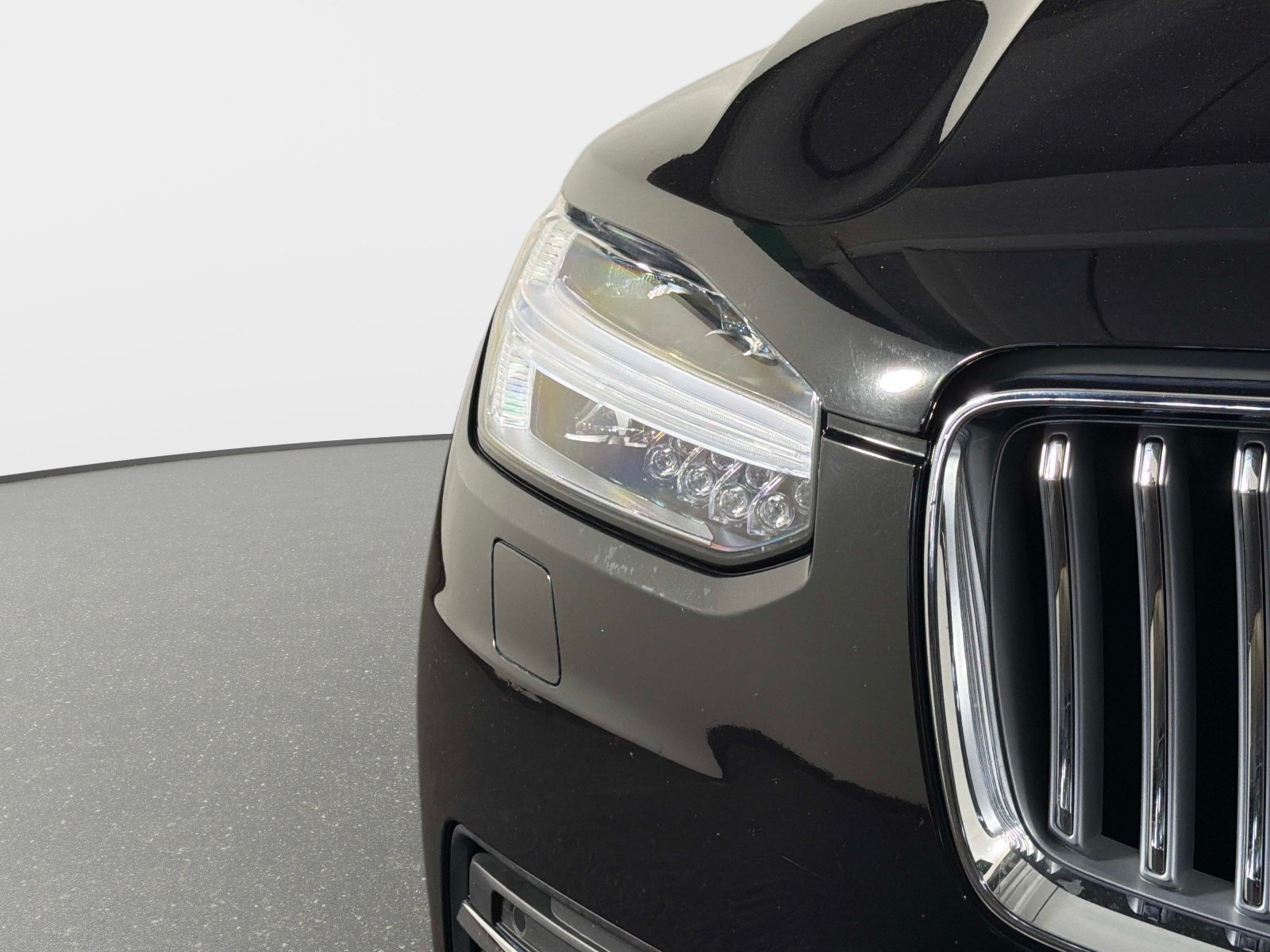 Used 2025 Volvo XC90 B6 Plus AWD/4WD image 9