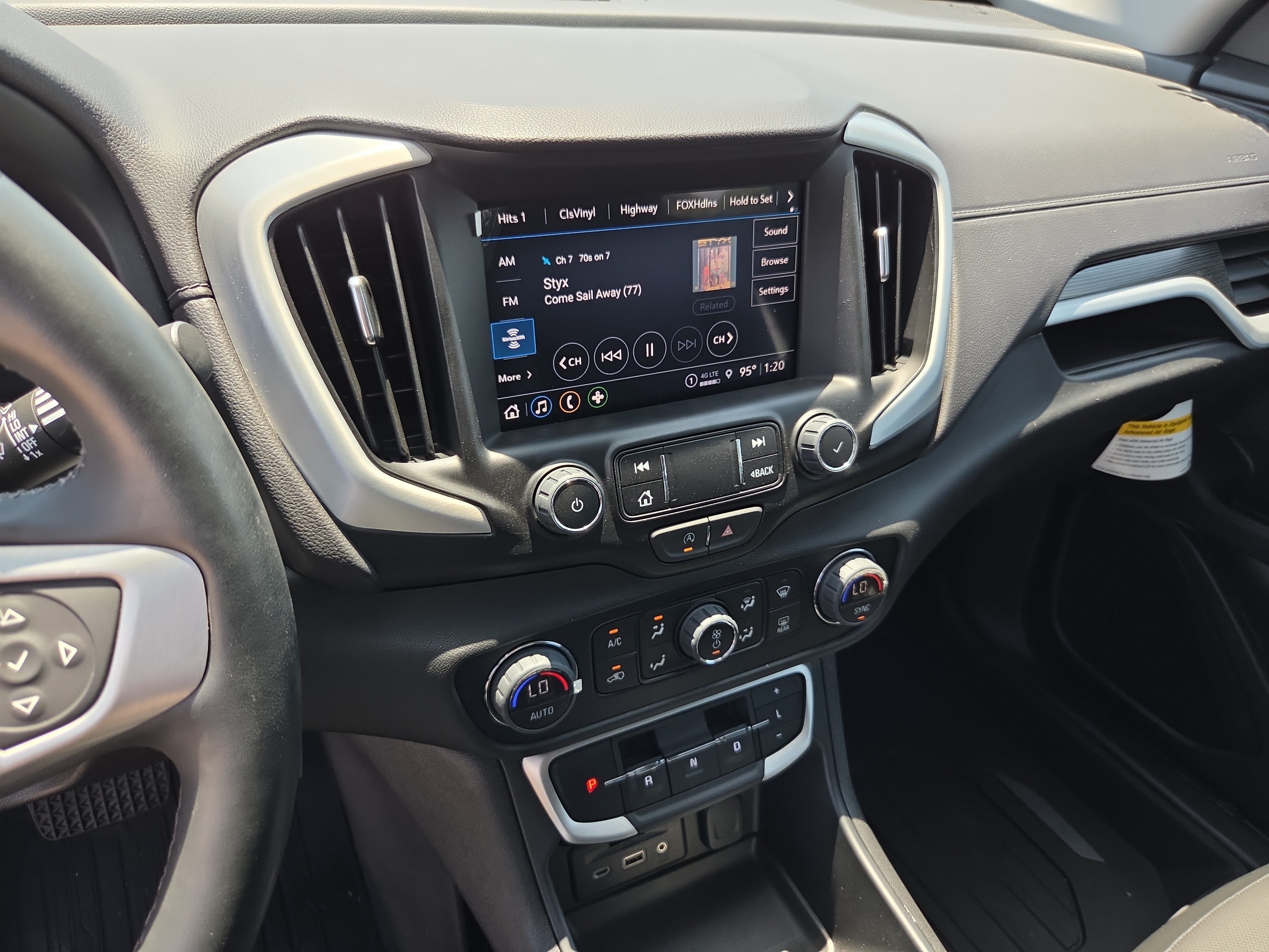 Used 2023 GMC Terrain SLT FWD image 19