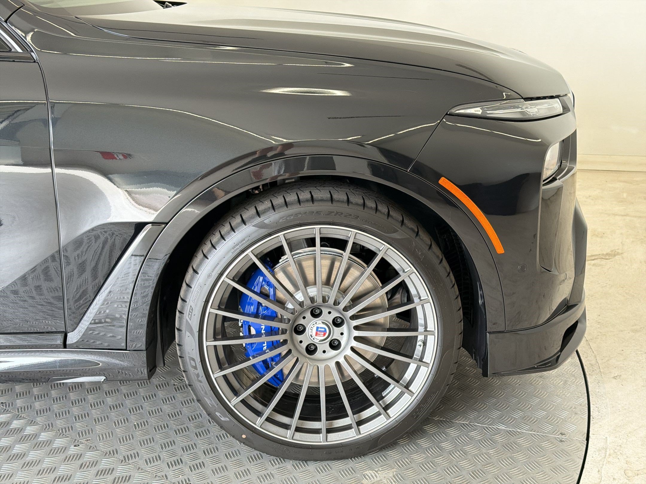 New 2026 BMW ALPINA XB7 AWD/4WD image 12