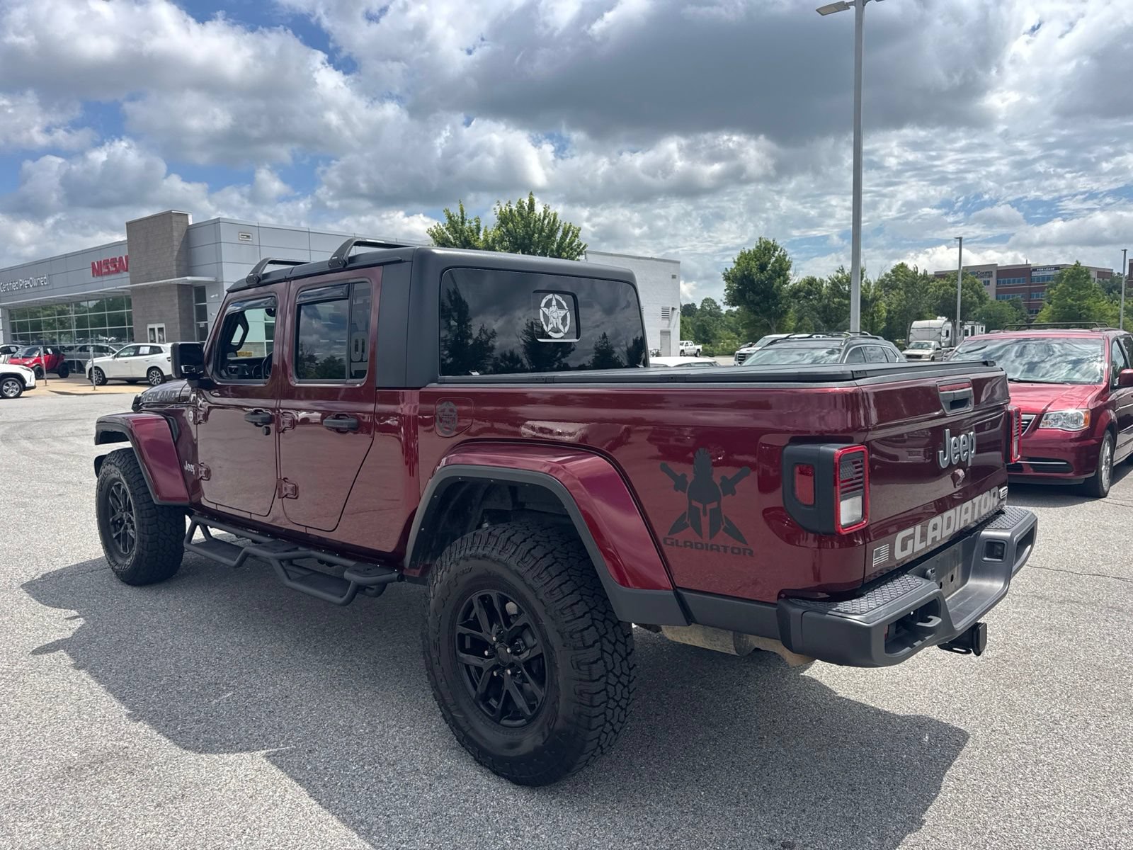 Used 2021 Jeep Gladiator Overland w/ Popular Equipment Package AWD/4WD image 8