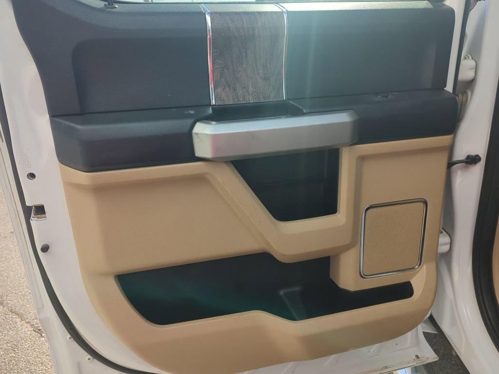 Used 2017 Ford F250 Lariat image 24