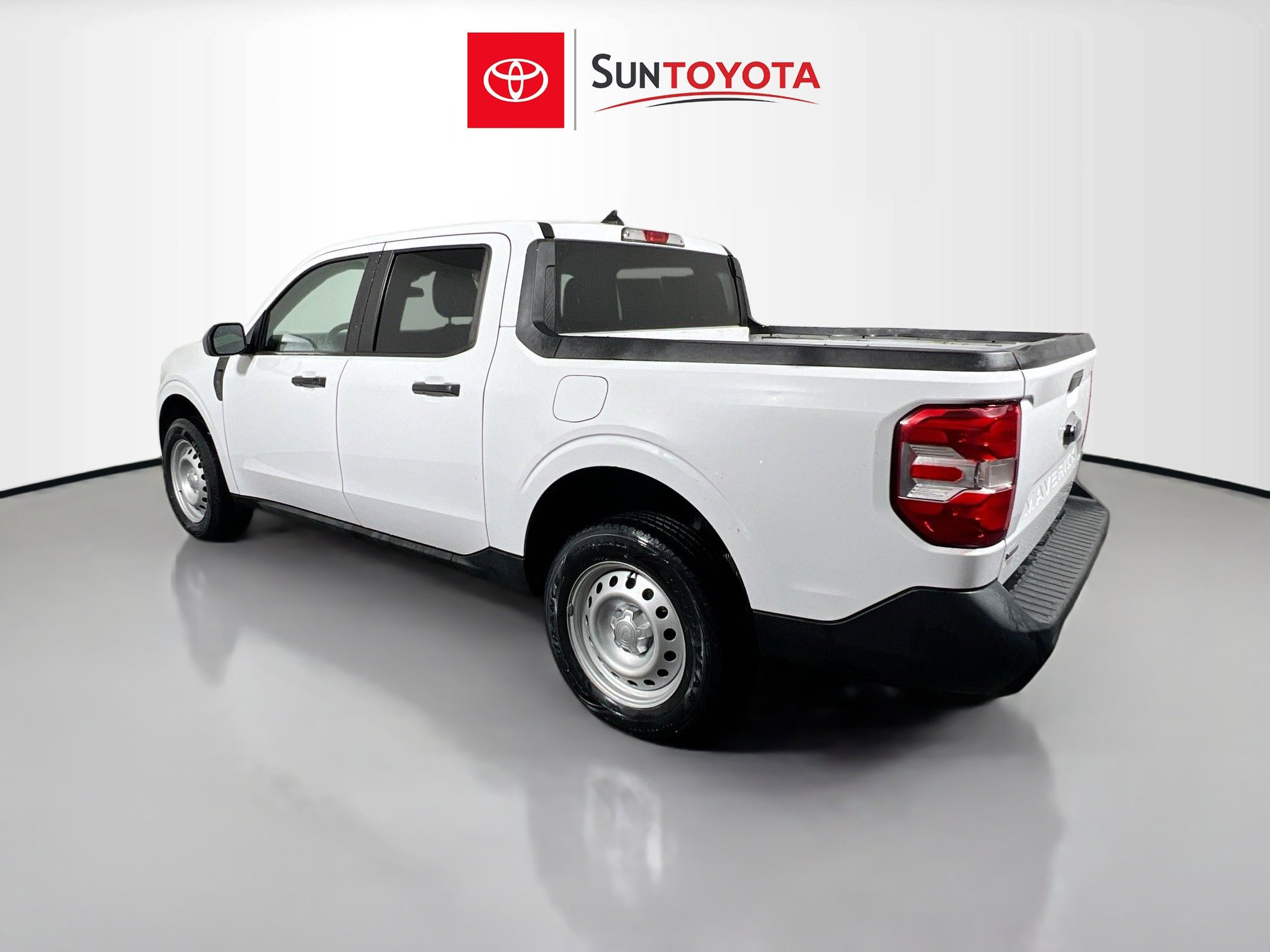 Used 2022 Ford Maverick XL image 6