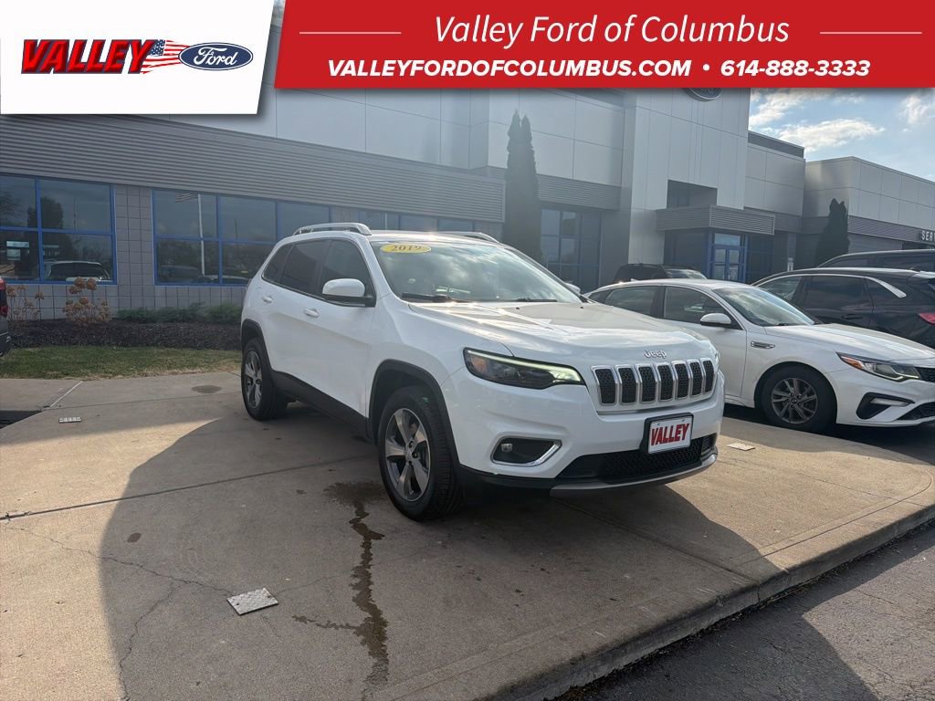 Used 2019 Jeep Cherokee Limited image 1