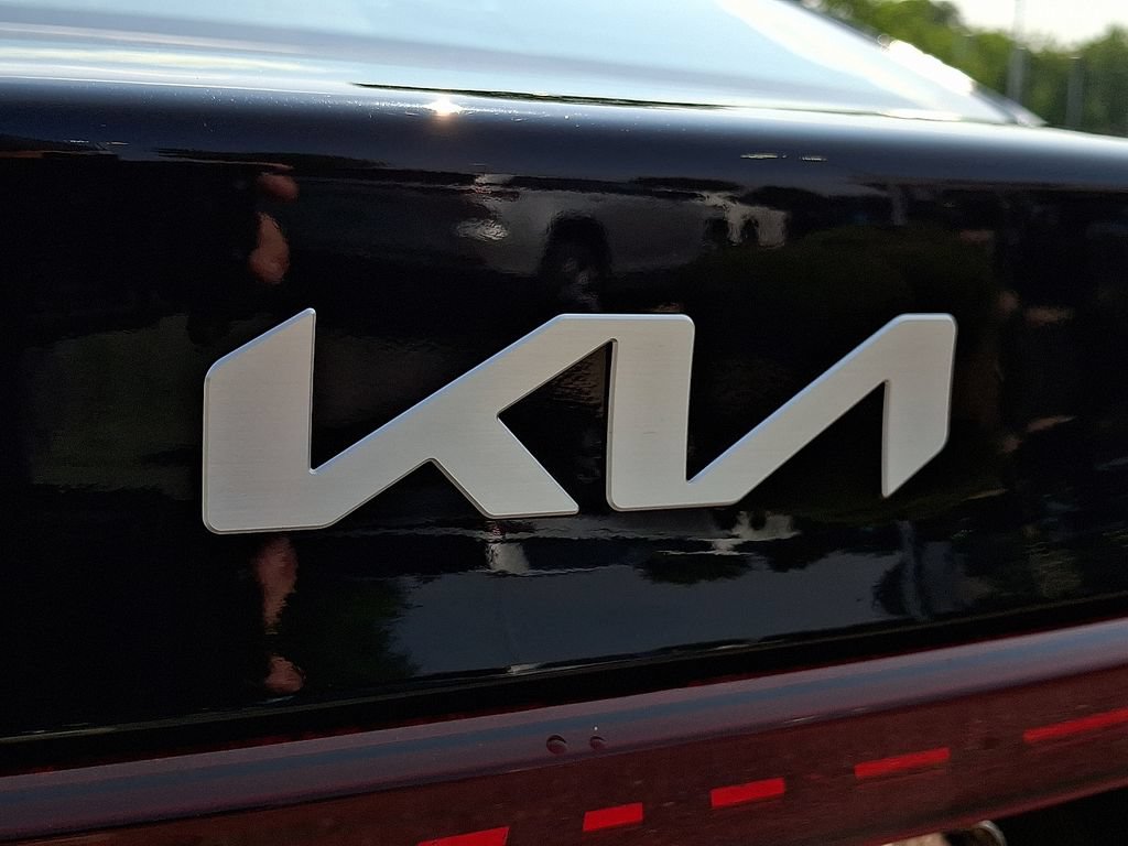 Used 2023 Kia Forte LXS FWD image 29