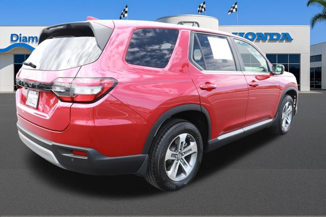 Used 2025 Honda Pilot EX-L image 6