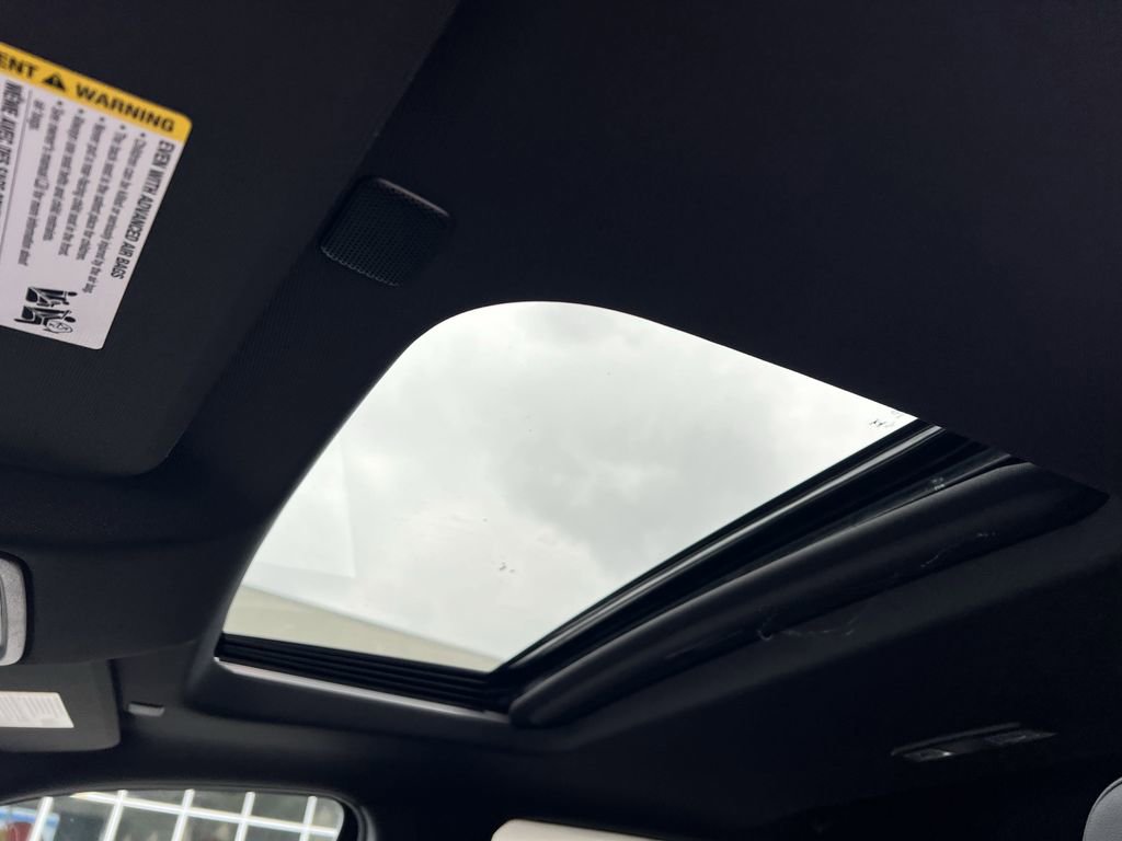 New 2025 GMC Sierra 1500 AT4 w/ Technology Package image 13