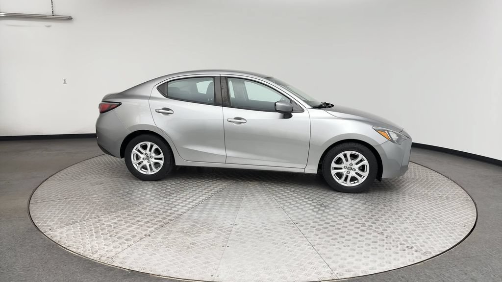 Used 2016 Scion iA FWD image 9