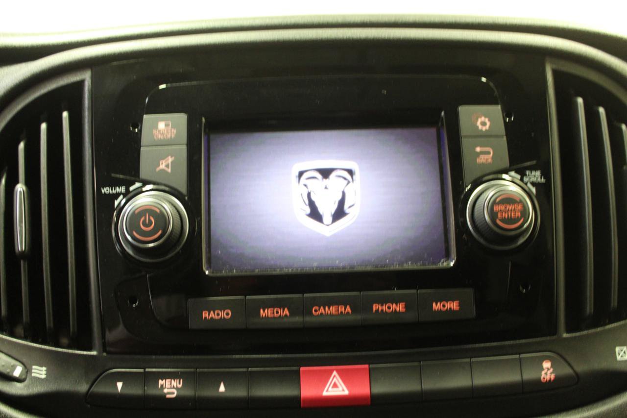 Used 2021 RAM ProMaster City Tradesman FWD image 11