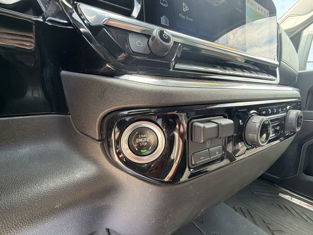 Used 2024 Chevrolet Silverado 2500 LT AWD/4WD image 22