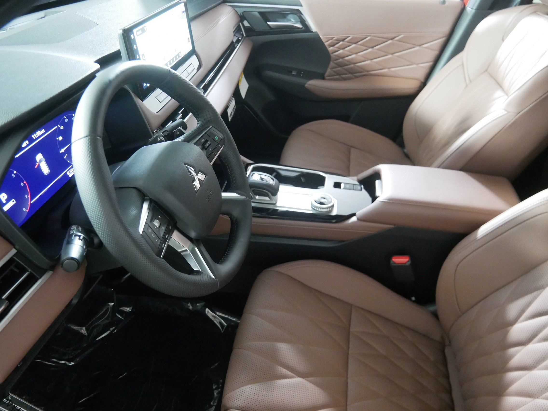 New 2025 Mitsubishi Outlander SEL image 4