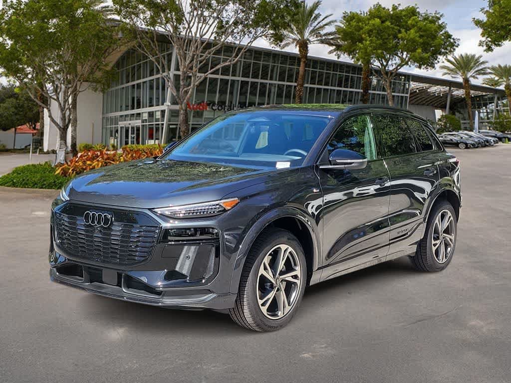 New 2027 Audi Q6 e-tron Premium Plus AWD/4WD image 1