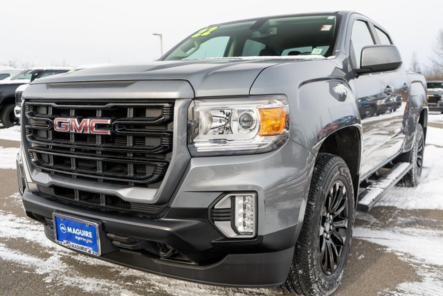 Used 2022 GMC Canyon Elevation image 2