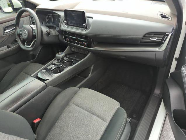 Certified 2021 Nissan Rogue SV FWD image 22