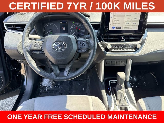 Used 2024 Toyota Corolla Cross AWD Hybrid image 17
