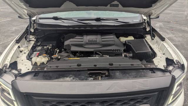 Used 2022 Nissan Titan PRO-4X w/ Pro-4x Convenience Package image 45