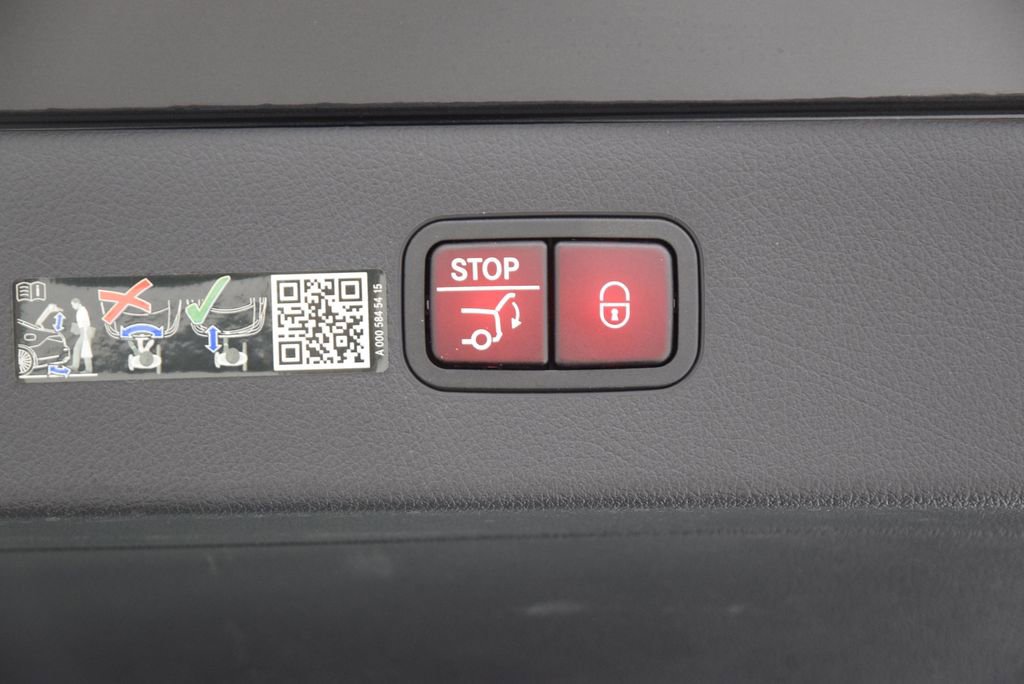 Used 2023 Mercedes-Benz EQS 450+ 4MATIC Sedan image 22