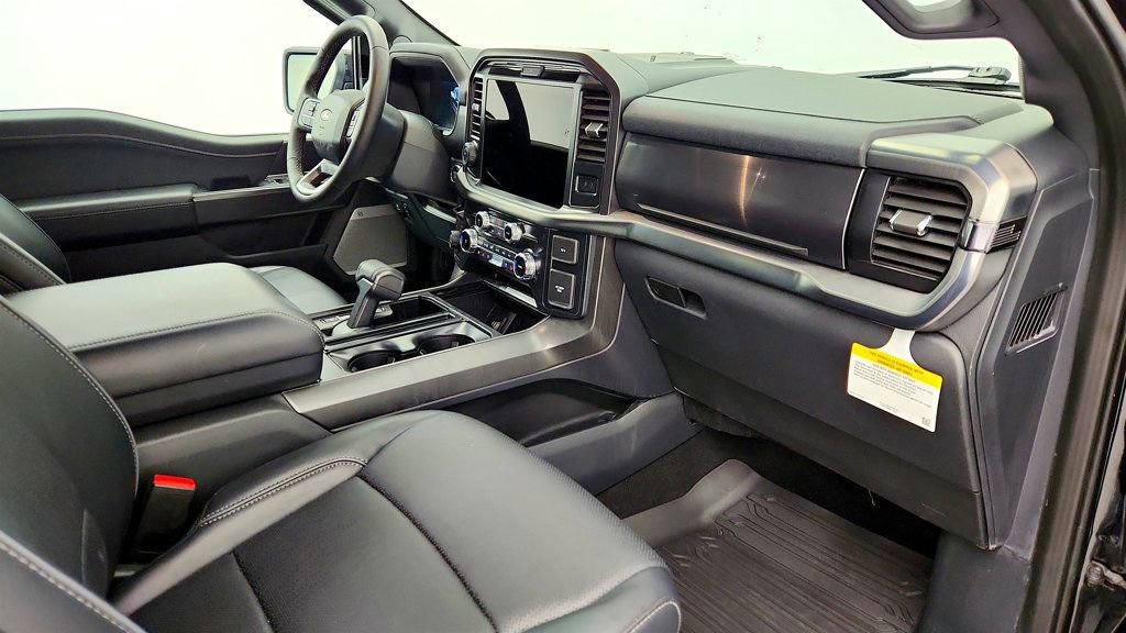 Used 2025 Ford F150 Lariat w/ Equipment Group 501A Mid image 23