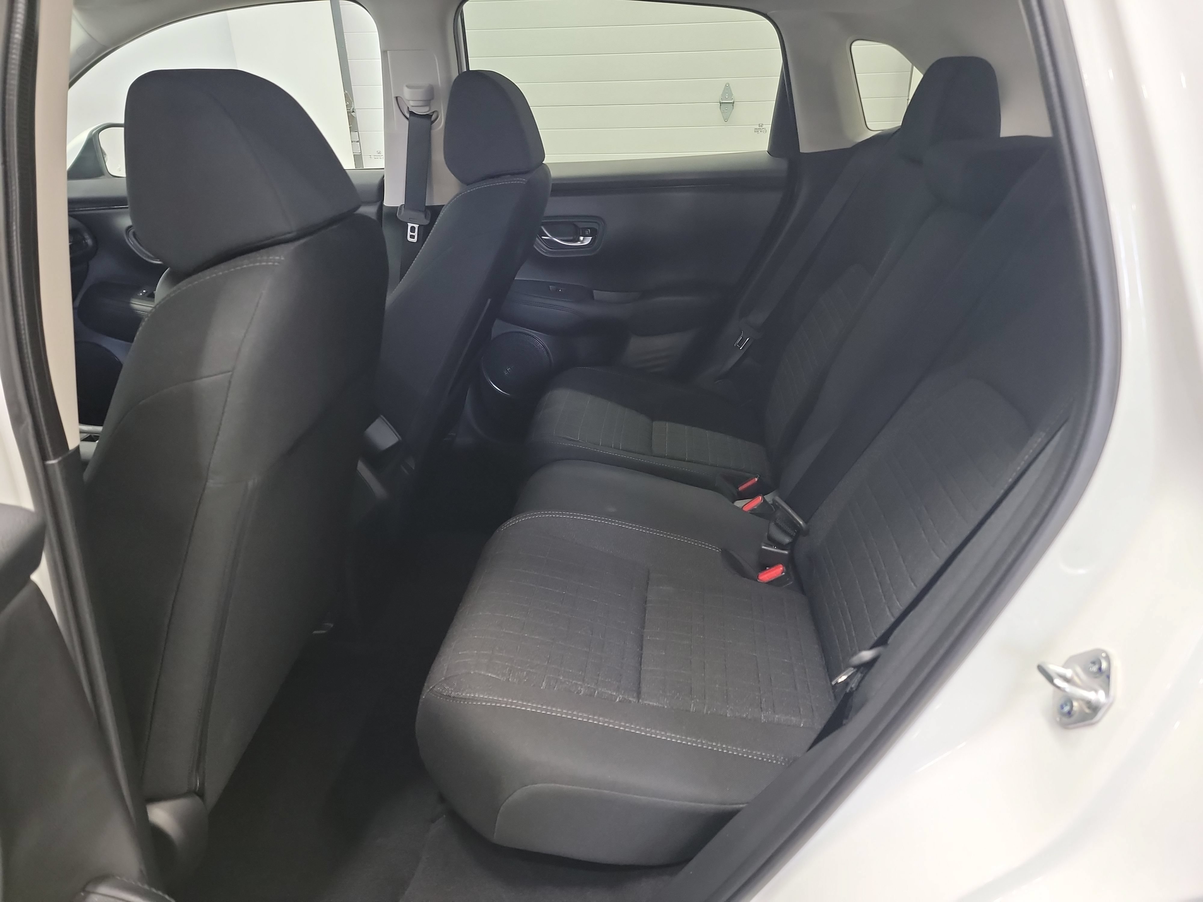 Certified 2026 Honda HR-V LX image 27