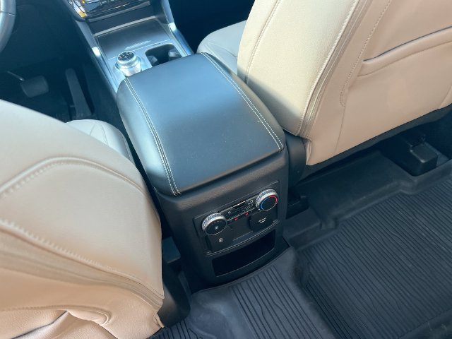 Used 2021 Ford Explorer Limited w/ Equipment Group 301A RWD image 32