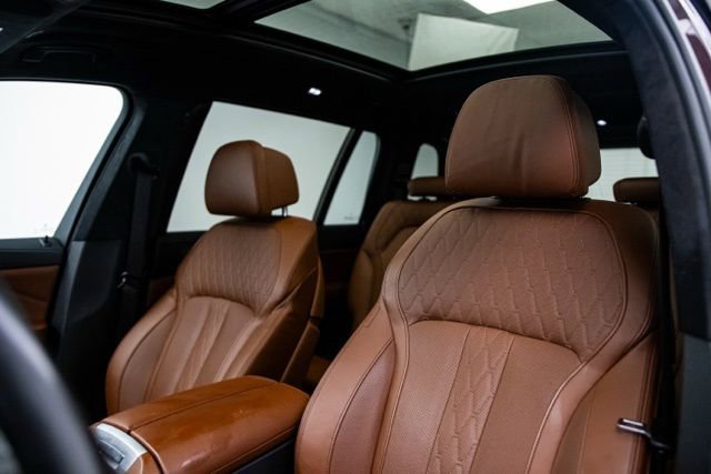 Used 2023 BMW X7 xDrive40i w/ Executive Package AWD/4WD image 11