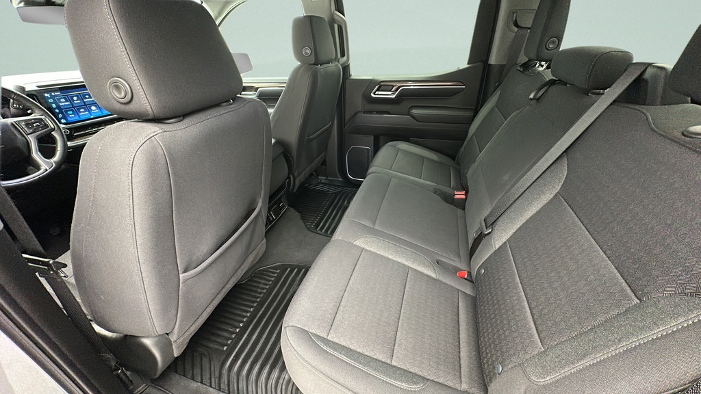 Used 2023 Chevrolet Silverado 1500 LT AWD/4WD image 10