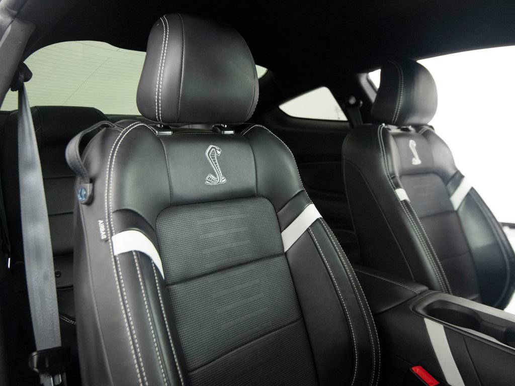 Used 2020 Ford Mustang Shelby GT500 w/ Technology Package RWD image 38
