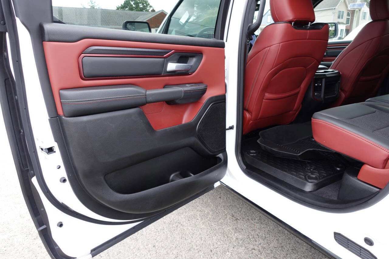 Used 2025 RAM 1500 Rebel image 20