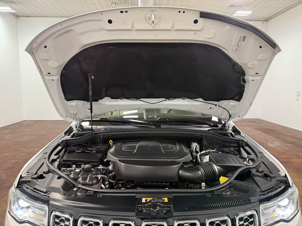 Used 2021 Jeep Grand Cherokee Overland w/ Protech Group AWD/4WD image 85