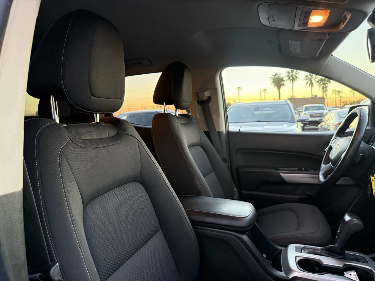 Used 2019 Chevrolet Colorado LT image 30