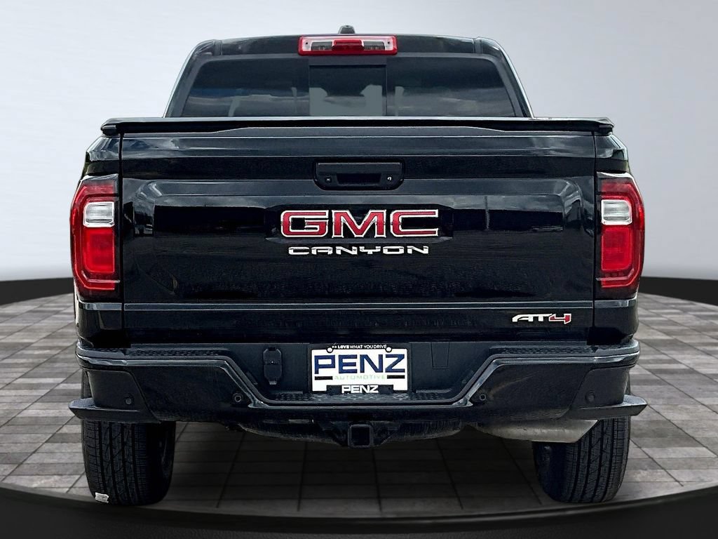 Used 2024 GMC Canyon AT4 w/ Technology Package AWD/4WD image 6