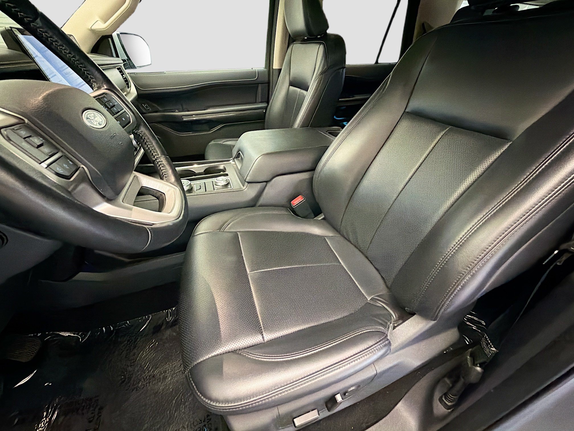 Used 2024 Ford Expedition Max XLT AWD/4WD image 11