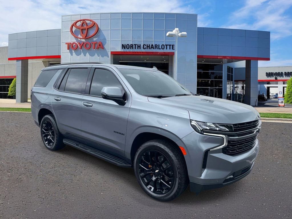 Used 2022 Chevrolet Tahoe RST w/ Luxury Package AWD/4WD image 3