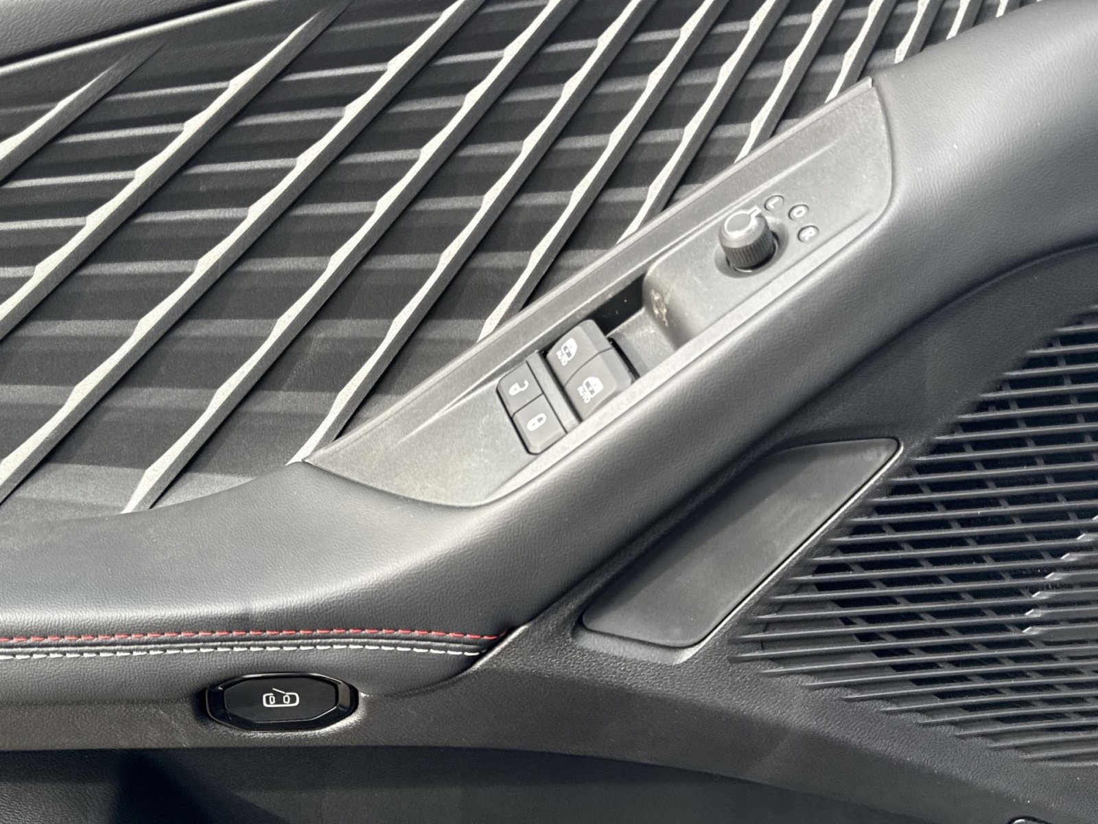 New 2026 Dodge Charger Scat Pack w/ Blacktop Package image 15