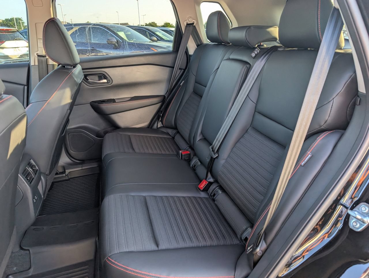 New 2026 Nissan Rogue SV AWD/4WD image 22