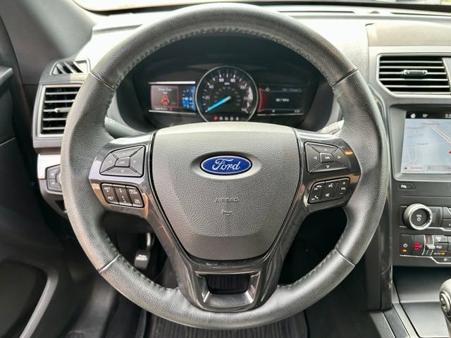Used 2019 Ford Explorer XLT w/ Equipment Group 202A FWD image 32