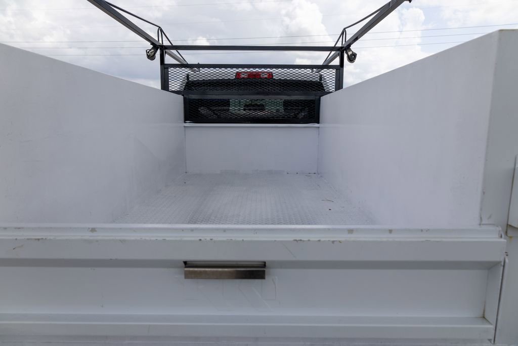 Used 2018 RAM 2500 Tradesman w/ Chrome Appearance Group RWD image 20